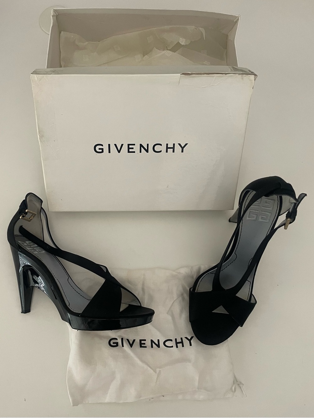 Vintage Givenchy Satin Black Heels Size 9/ 40.